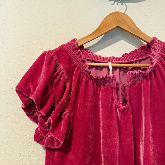 Free People Terese Velvet Top in Hot Pink - Picture 7 of 13
